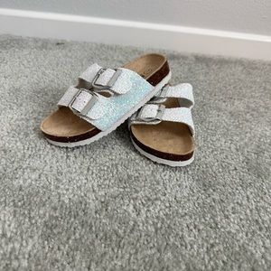 Sip n sparkle sandals